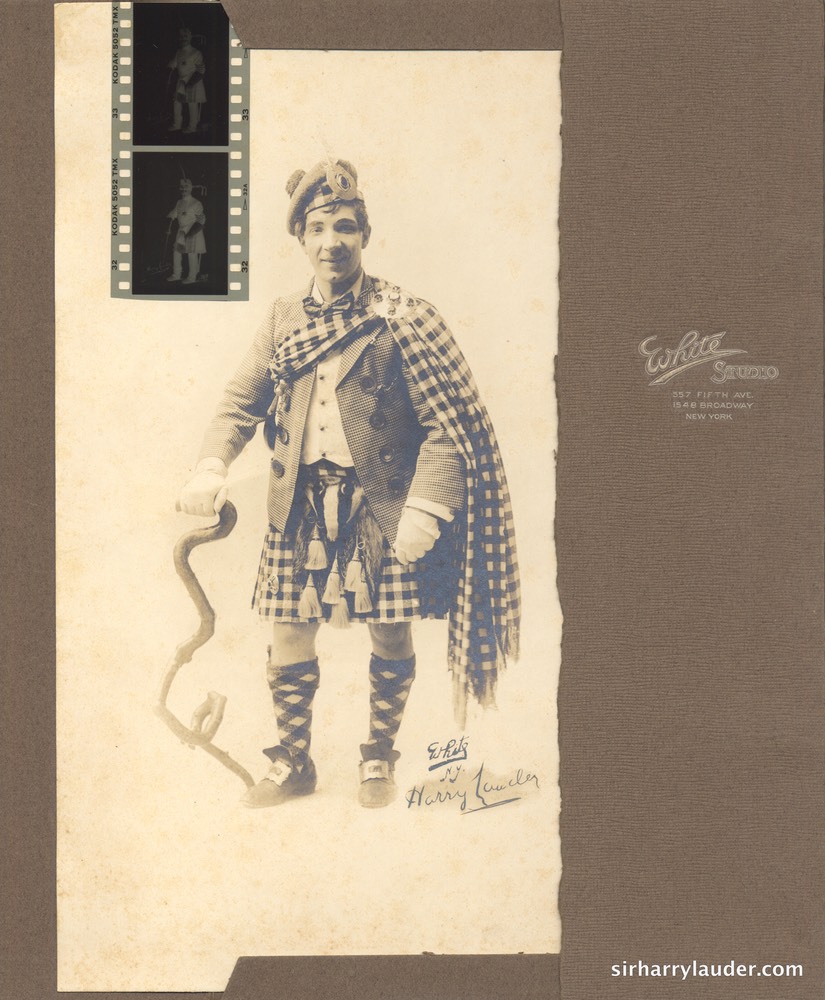 Character Photo With Negative 9.75x5.5 In Folder White NY-4 Undated 