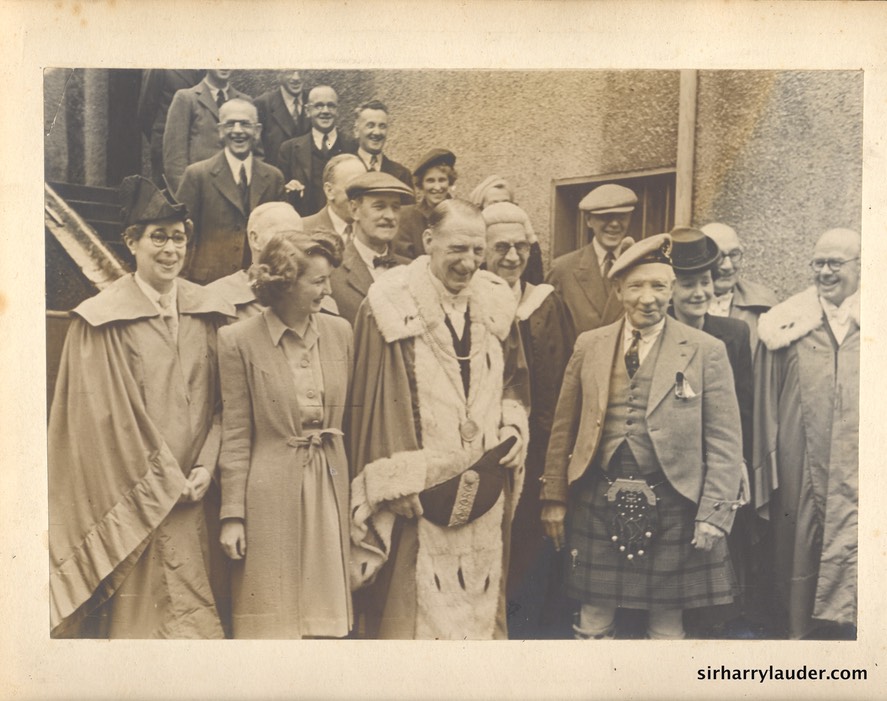 North Berwick Photo Album Presented To Sir Harry Group Photo Sept 1946