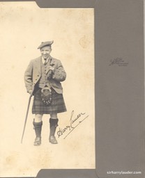 Publicity Photo 9.75x5.5 In Folder White NY-2 Undated 
